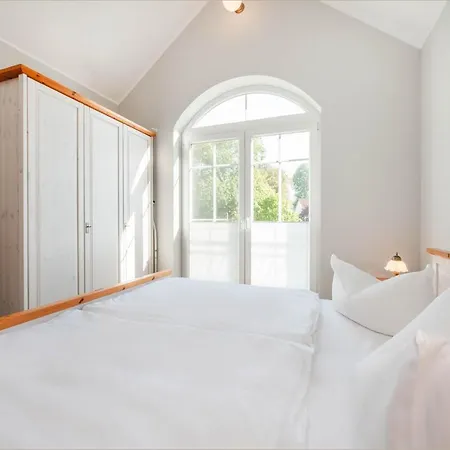 Hauptstrasse 102 Whg 4 * Koserow