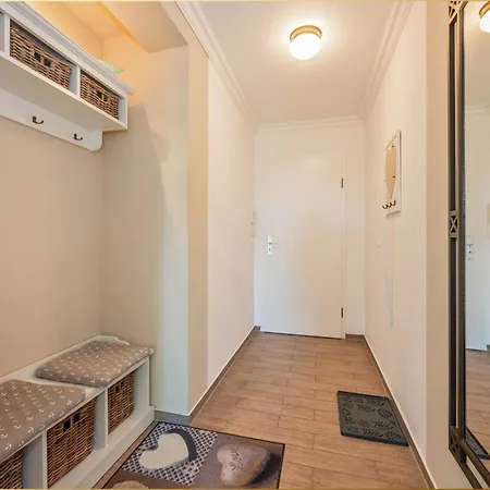 Hauptstrasse 102 Whg 4 *